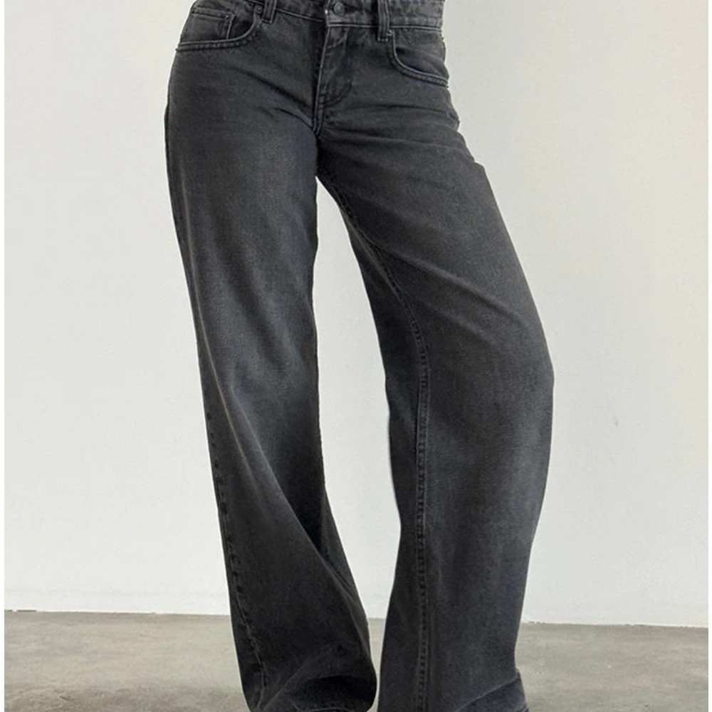 NWOT Motel Rocks Washed Black Grey Low Rise Parallel jeans